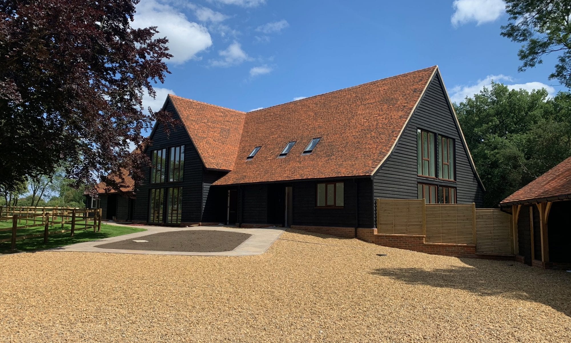 Puddephats Barn Exteriors | Maxas Design And Build